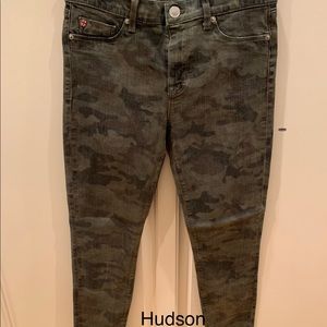 Hudson Nico camo skinny!! Size 28